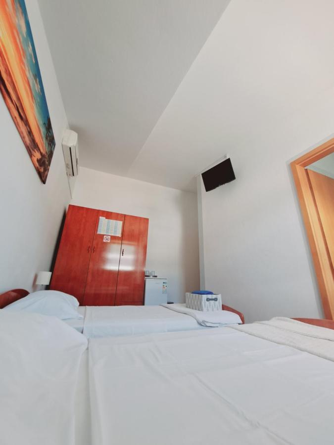 Kaštel Lukšić Guesthouse Varnica מראה חיצוני תמונה