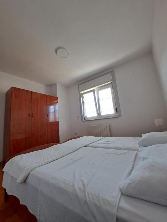 Kaštel Lukšić Guesthouse Varnica מראה חיצוני תמונה