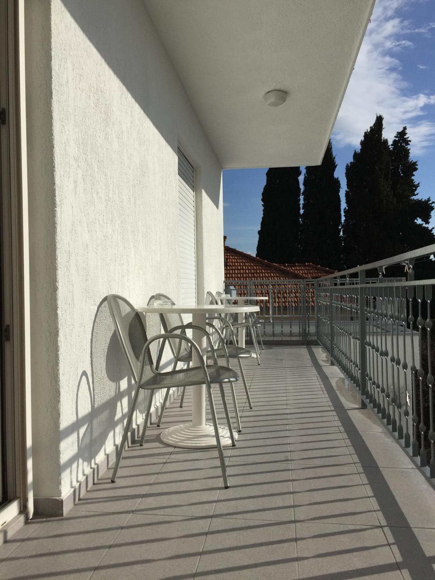Kaštel Lukšić Guesthouse Varnica חדר תמונה